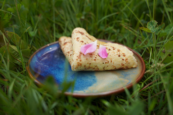 Pannenkoekje met Rozencr&egrave;me en Seringensiroop